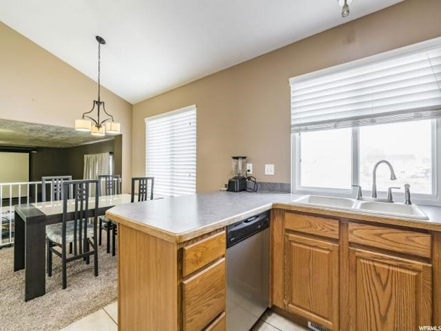 5314 S 4300 W, Roy, UT 84067 — photo 11