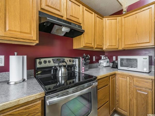 5314 S 4300 W, Roy, UT 84067 — photo 10