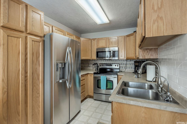 1663 W Madison View Dr S, Riverton, UT 84065 — photo 4