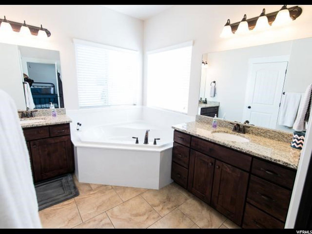 5914 Exeter Dr E, Mountain Green, UT 84050 — photo 9