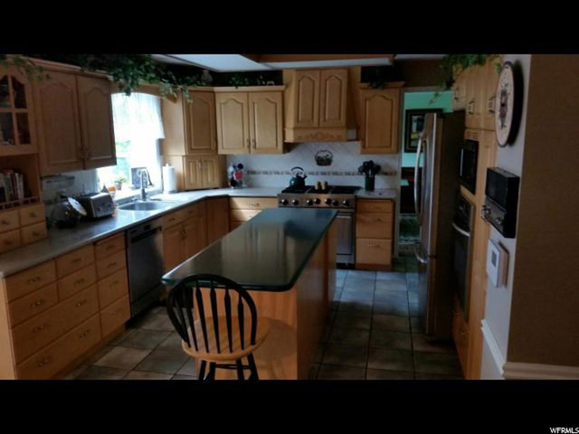 5866 S Meadowcrest E, Murray, UT 84107 — photo 9