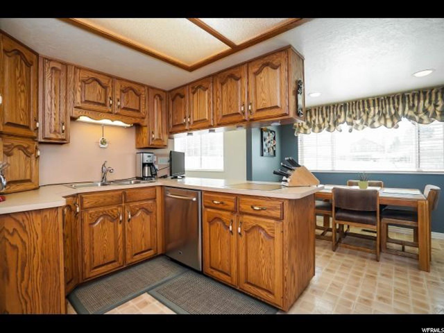 2738 E 1650 N, Layton, UT 84040 — photo 10