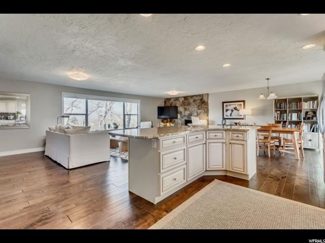 4128 Lakeview Dr, Ogden, UT 84403 — photo 6