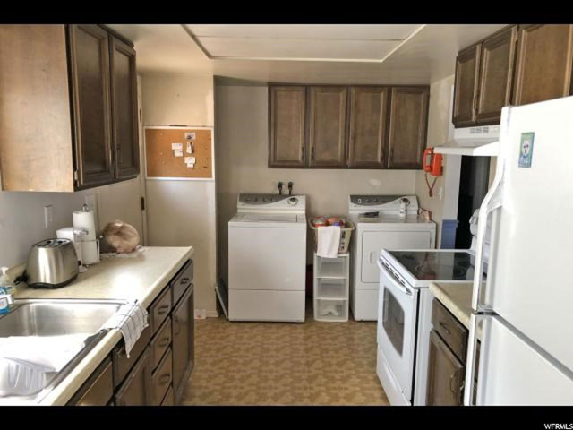 492 E 200 S, Moab, UT 84532 — photo 8