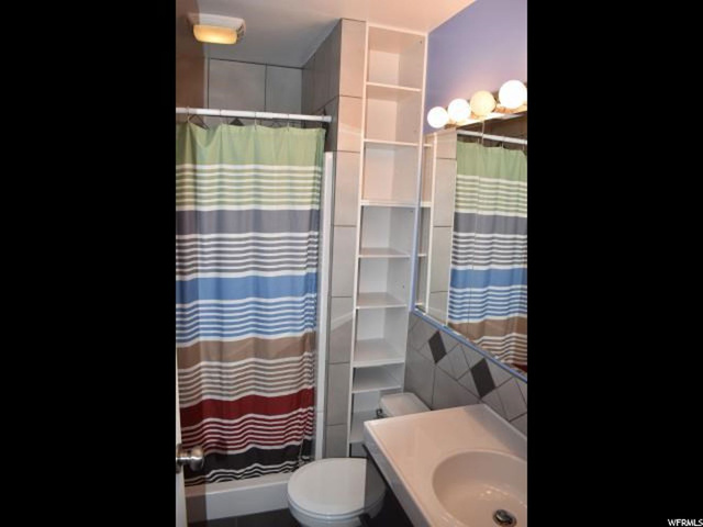 139 E 5200 S, Washington Terrace, UT 84405 — photo 8