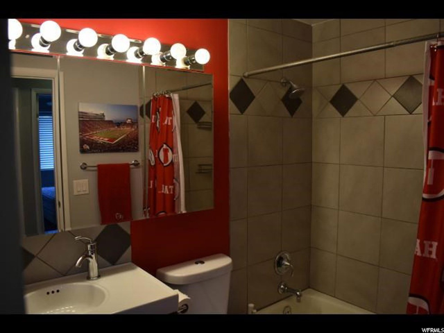 139 E 5200 S, Washington Terrace, UT 84405 — photo 10