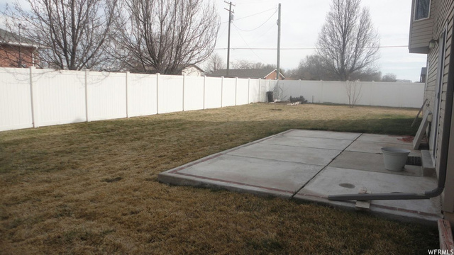 1312 N 2530 W, Clinton, UT 84015 — photo 4