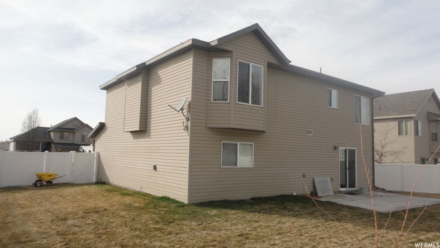1312 N 2530 W, Clinton, UT 84015 — photo 3