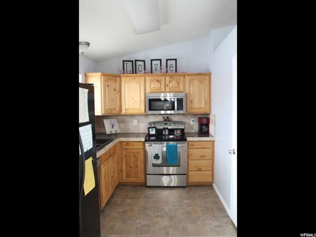 2156 N 2090 W, Clinton, UT 84015 — photo 3