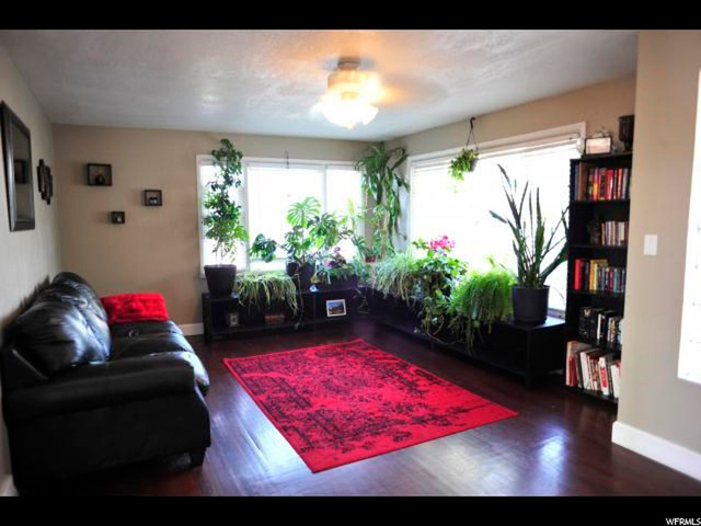680 E Gentile St, Layton, UT 84041 — photo 2