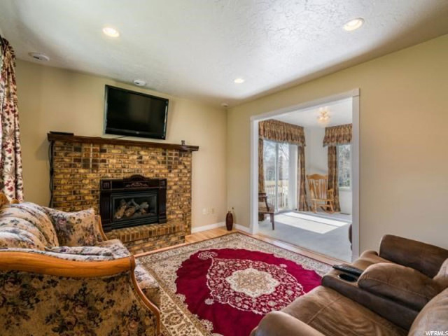 904 N 1500 E, Layton, UT 84040 — photo 10