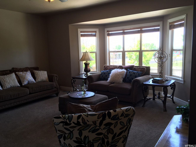 467 E Foxstone Cv, Draper, UT 84020 — photo 4