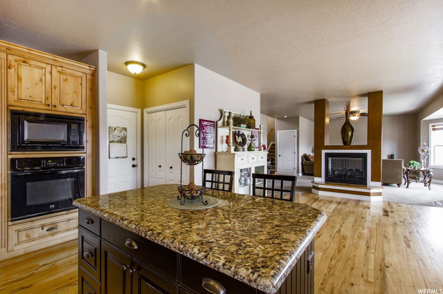 467 E Foxstone Cv, Draper, UT 84020 — photo 9
