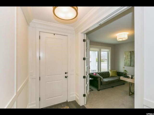 476 E Vine St, Murray, UT 84107 — photo 3