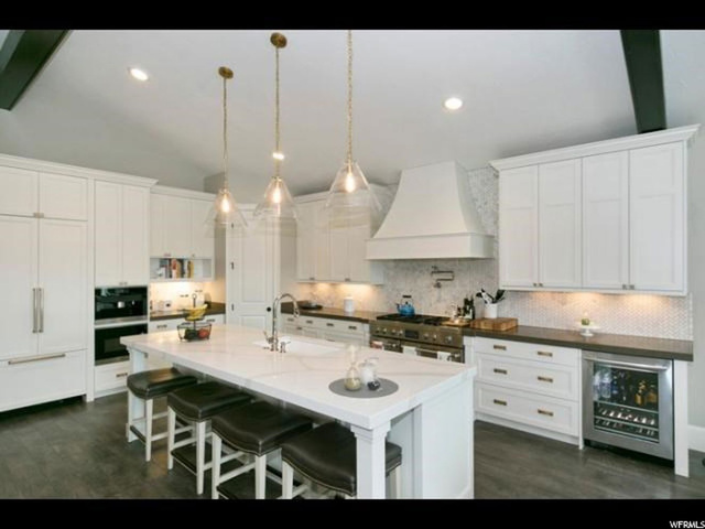 476 E Vine St, Murray, UT 84107 — photo 11