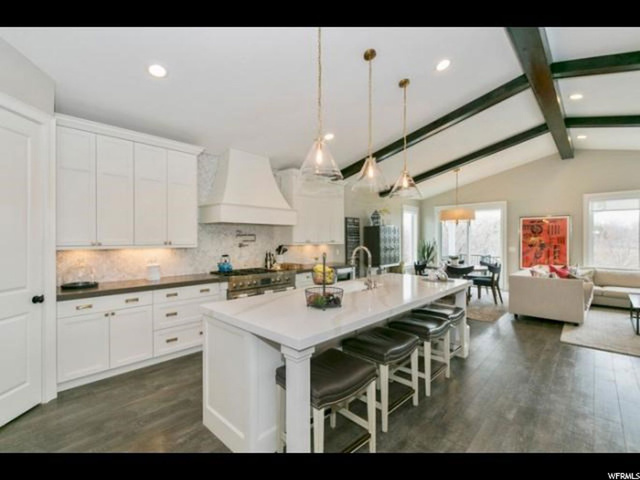 476 E Vine St, Murray, UT 84107 — photo 12