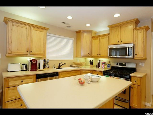 2575 W 2550 S, West Haven, UT 84401 — photo 5