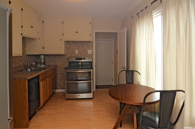 198 E South Lakeview, Clearfield, UT 84015 — photo 5