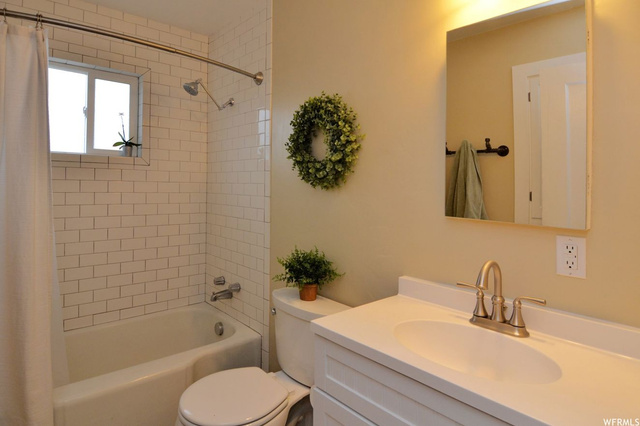 198 E South Lakeview, Clearfield, UT 84015 — photo 12