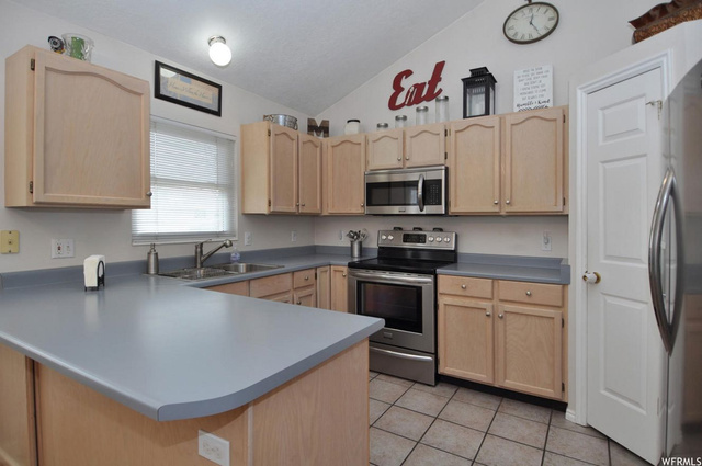 7138 S 230 E, Midvale, UT 84047 — photo 11