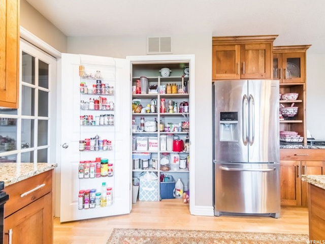 865 E 550 N, Wellsville, UT 84339 — photo 11