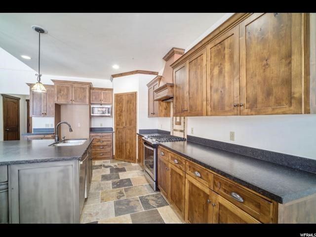 1685 Oak Ln, Francis, UT 84036 — photo 4
