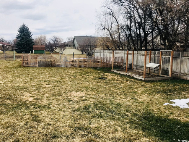 75 S 600 E, Hyrum, UT 84319 — photo 7