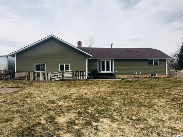 75 S 600 E, Hyrum, UT 84319 — photo 4
