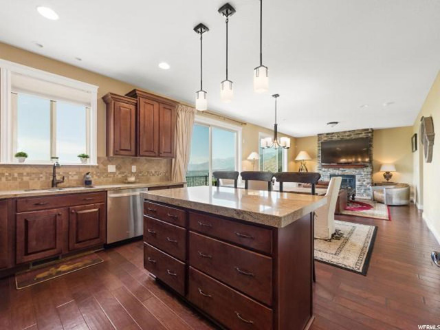 1237 E Delacroix Dr, Draper, UT 84020 — photo 11