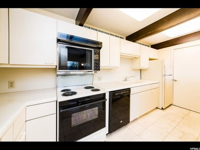 800 E River Heights Blvd, River Heights, UT 84321 — photo 7