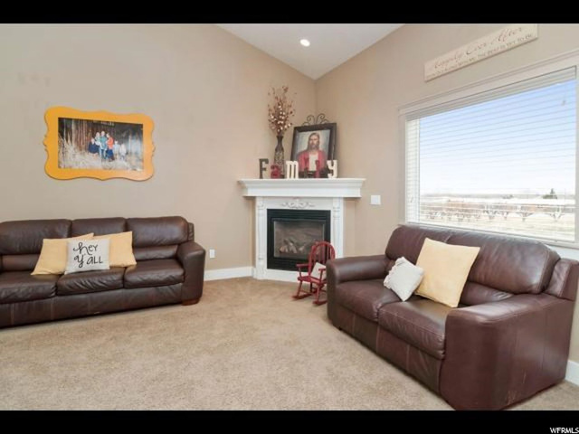 127 E 600 N, Millville, UT 84326 — photo 3