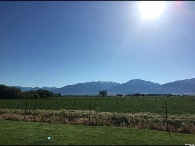 892 E 675 N, Wellsville, UT 84339 — photo 2