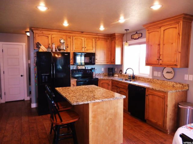 892 E 675 N, Wellsville, UT 84339 — photo 8