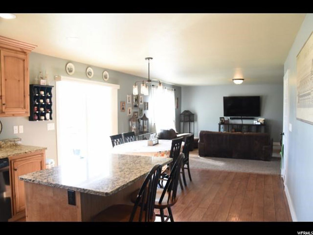 892 E 675 N, Wellsville, UT 84339 — photo 9