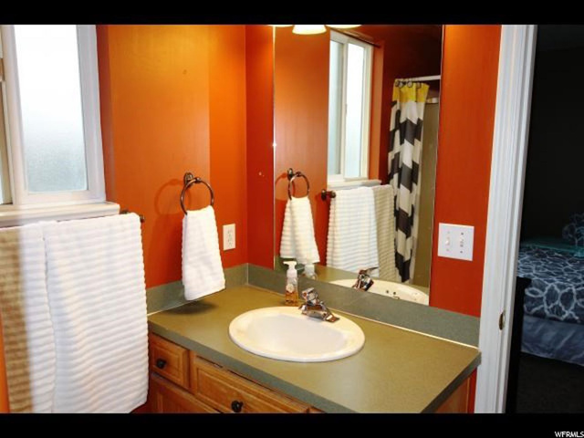 1445 N Fowler St E, Ogden, UT 84404 — photo 11