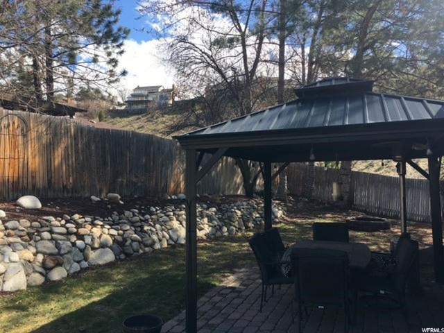 2499 E Vail Cir, Sandy, UT 84093 — photo 9