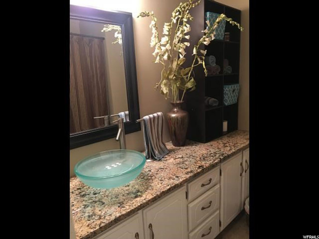 2499 E Vail Cir, Sandy, UT 84093 — photo 6