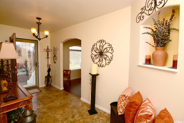 16 Winding Way, Logan, UT 84321 — photo 3