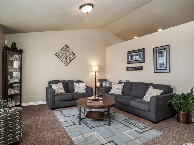 2220 N Pebble Brook Dr E, Pleasant View, UT 84414 — photo 2