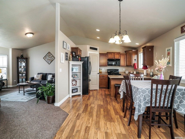 2220 N Pebble Brook Dr E, Pleasant View, UT 84414 — photo 5