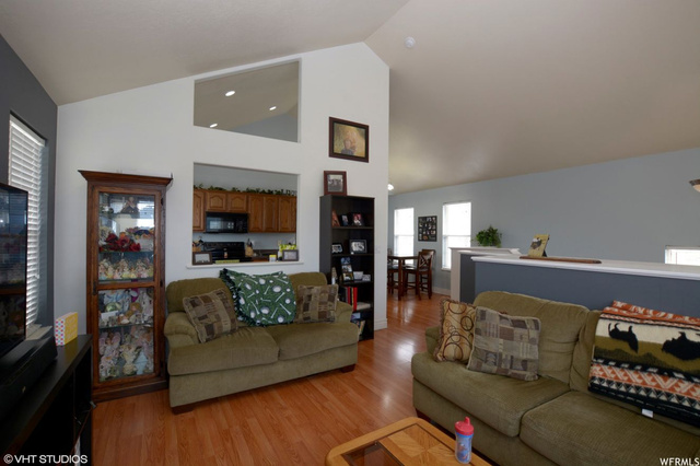 945 S 500 E, Brigham City, UT 84302 — photo 4