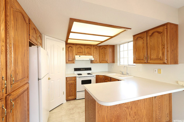 425 E 3550 N, North Ogden, UT 84414 — photo 6