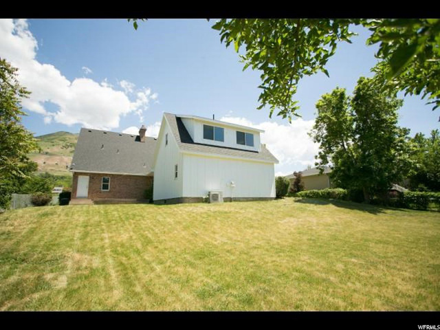 227 N 300 E, Centerville, UT 84014 — photo 3