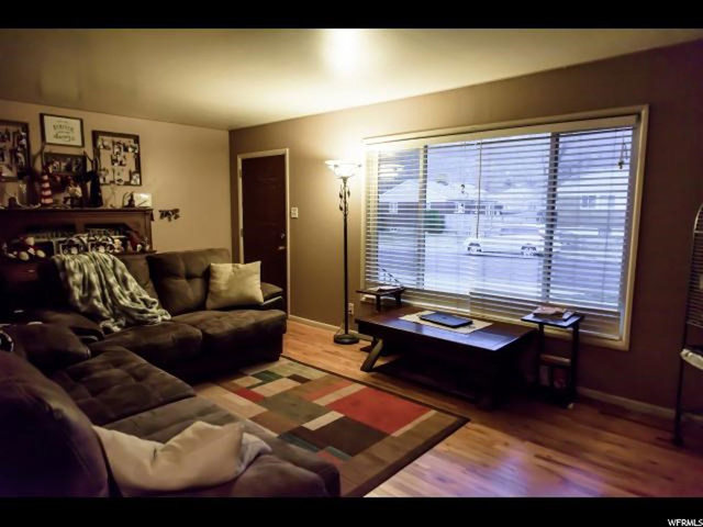 4661 S 300 E, Washington Terrace, UT 84405 — photo 2