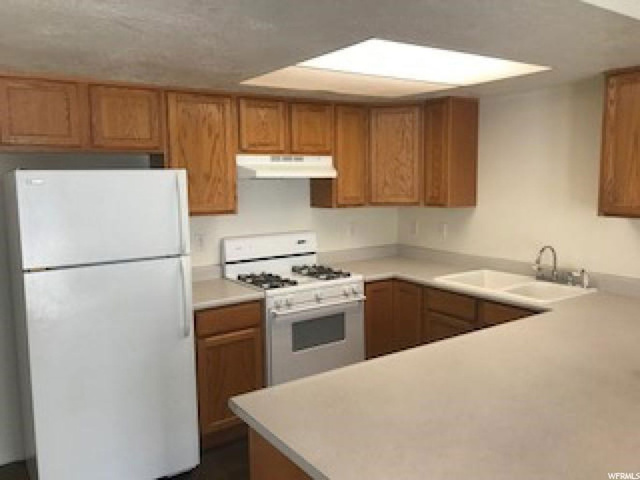 214 Stirling Pl, Logan, UT 84341 — photo 3