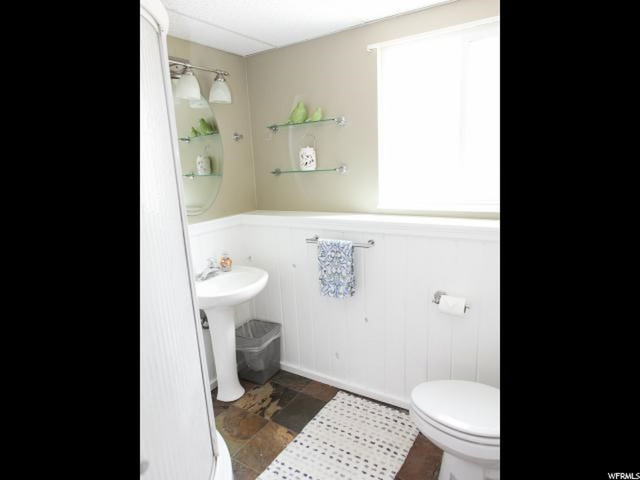 10133 S 360 E, Sandy, UT 84070 — photo 11