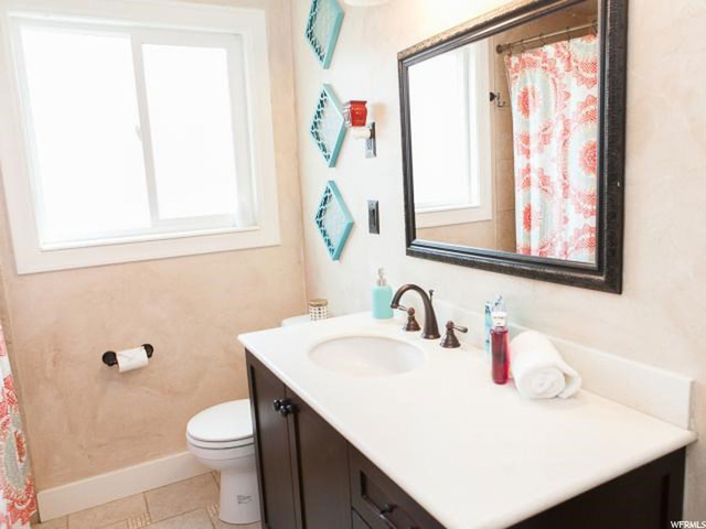 10133 S 360 E, Sandy, UT 84070 — photo 9