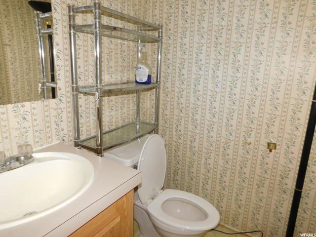 40 E Apollo Way, Sandy, UT 84070 — photo 10