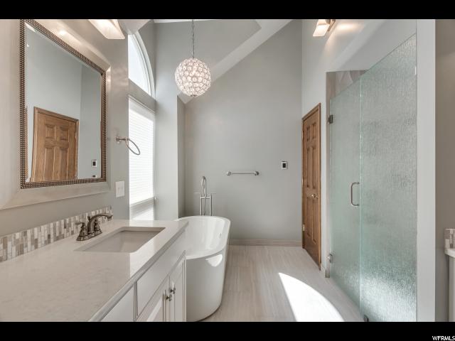 1944 E Rua Branco Dr, Sandy, UT 84093 — photo 9