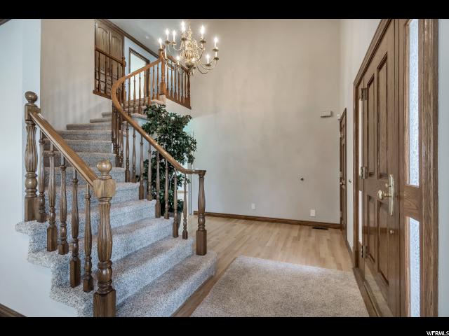 1944 E Rua Branco Dr, Sandy, UT 84093 — photo 2